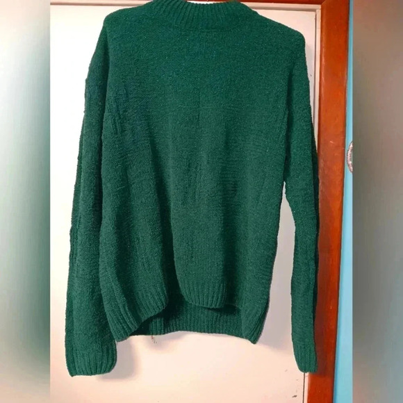 Weatherproof, Womans sweater, M, Emerald  Green with sparkle,NWOT - Picture 2 of 3